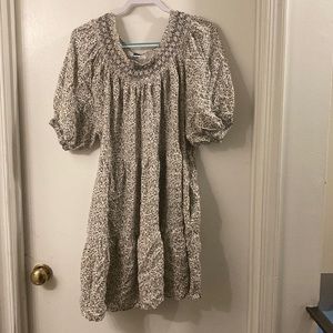 Two Old Navy dresses